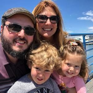 Meet your Posher, Amanda